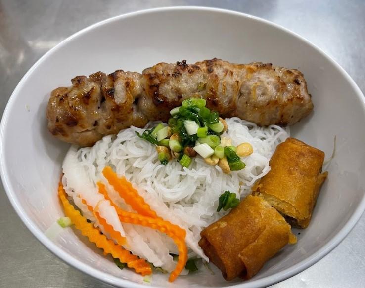 10 quán Nem Nướng Bình Chánh ngon nổi tiếng nhất Sài Gòn Hồ Chí Minh (1)