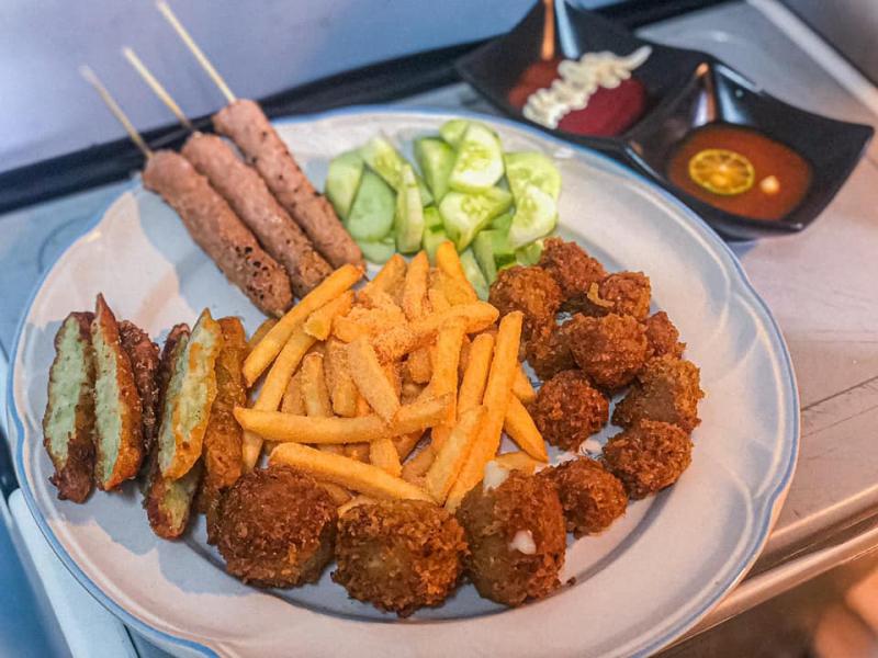 10 quán Nem Nướng Quận Tân Bình ngon khiến mọi người say mê Sài Gòn Hồ Chí Minh (1)